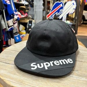 Supreme strapback